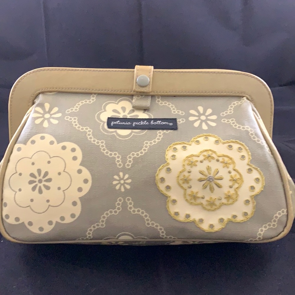 Petunia Pickle Botyom Satchel Purse
